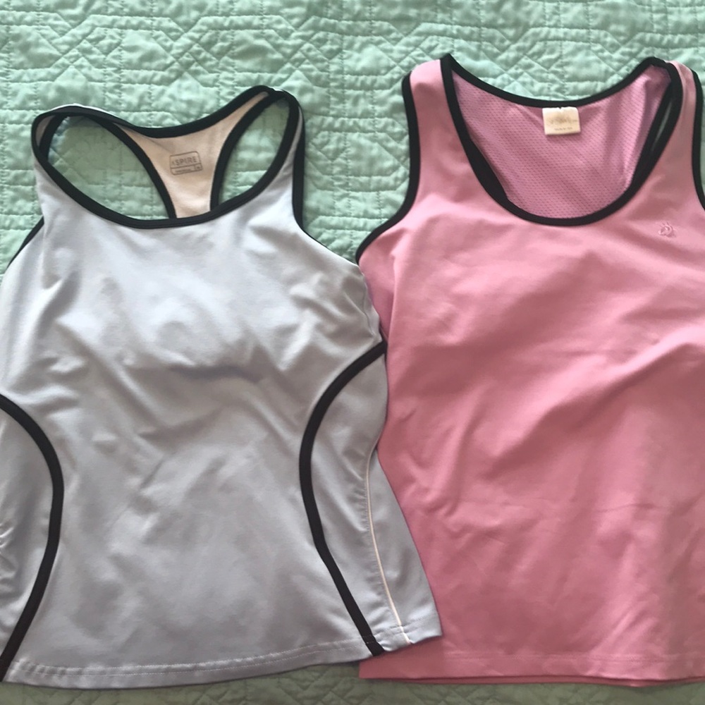 2 athletic tops